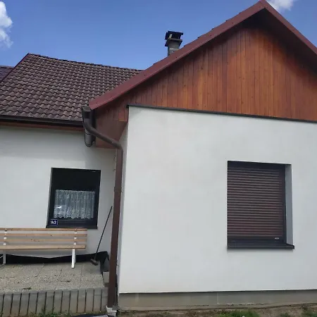 Ubytovani Az Pro 7 Osob V Klidne Oblasti *