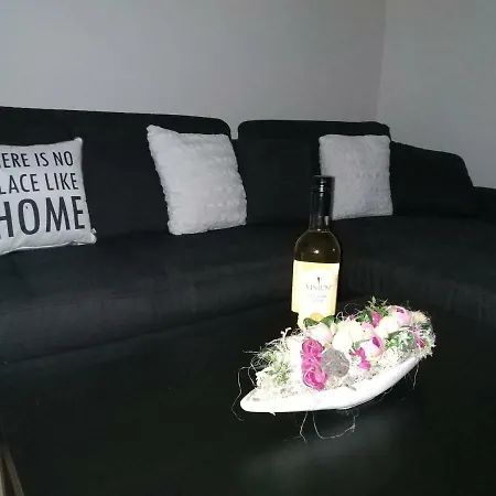 Ubytovani Az Pro 7 Osob V Klidne Oblasti Holiday home Kurdejov